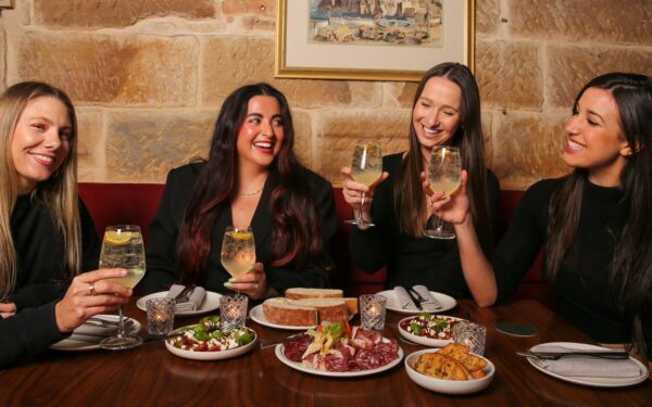 The Best Places to Enjoy a Memorable Group Dinner